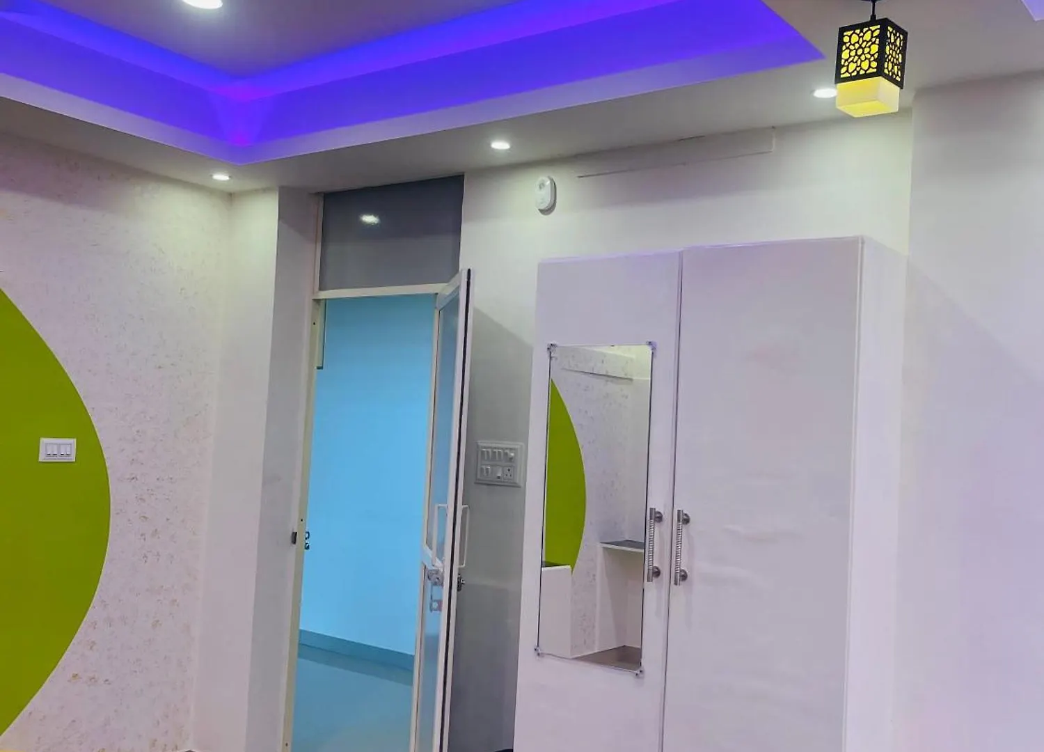 Studio Suites Thiruvananthapuram Apartament